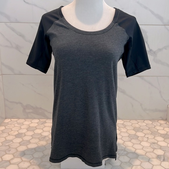 Lululemon Spincity Cotton Tee Heathered Black Gray Top Shirt Women’s Size 6 - Picture 4 of 15